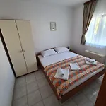 Alojamento de Acomodação e Pequeno-almoço Ancora