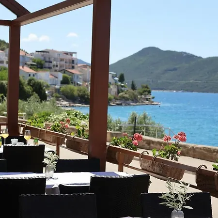 Ancora Neum